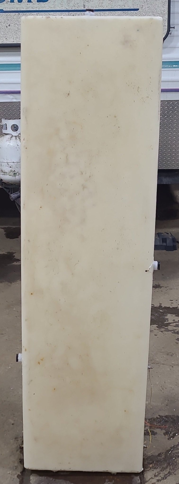 Used Fresh Water Tank 10