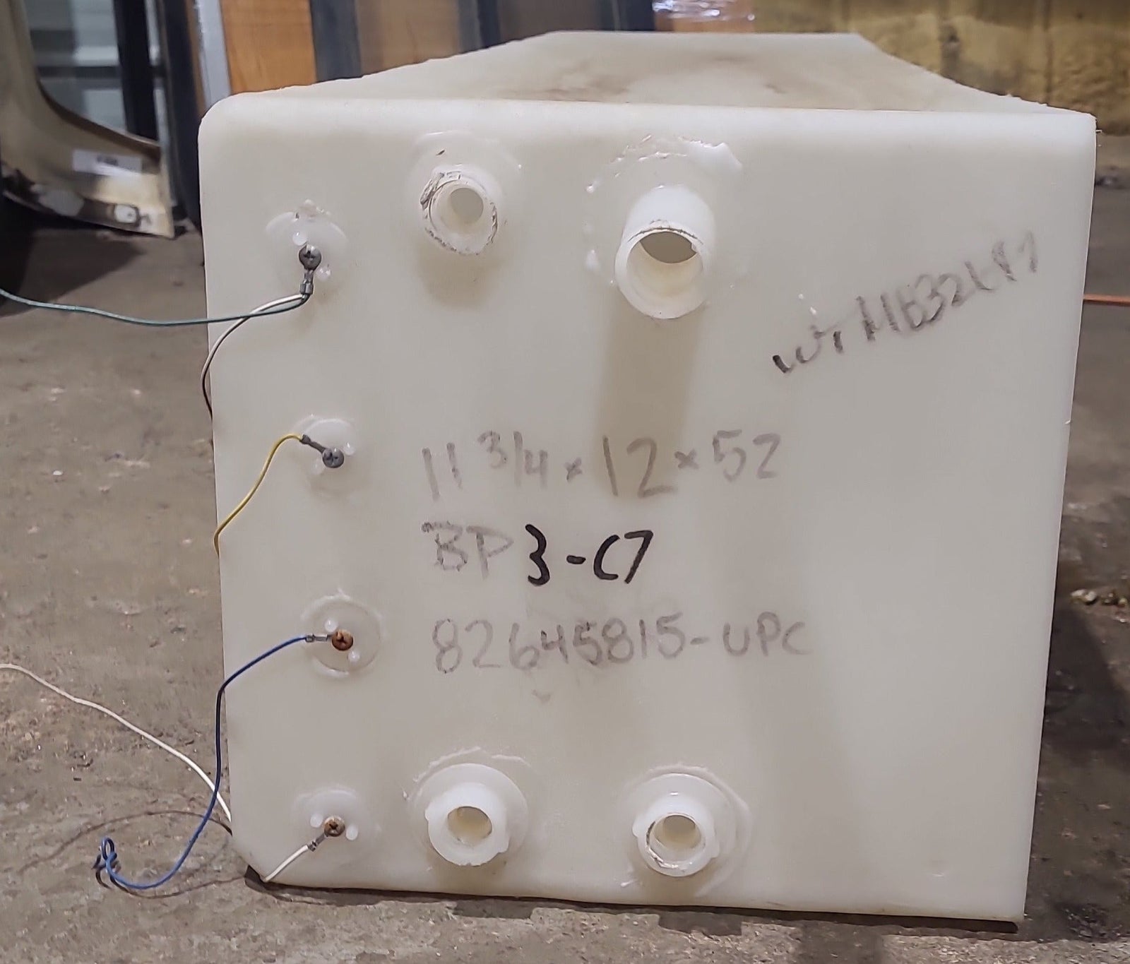 Used Fresh Water Tank 11 3/4” x 12” x 52