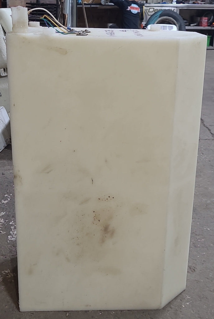 Used Fresh Water Tank 12 3/4” x 18 3/4” x 29” - Young Farts RV Parts