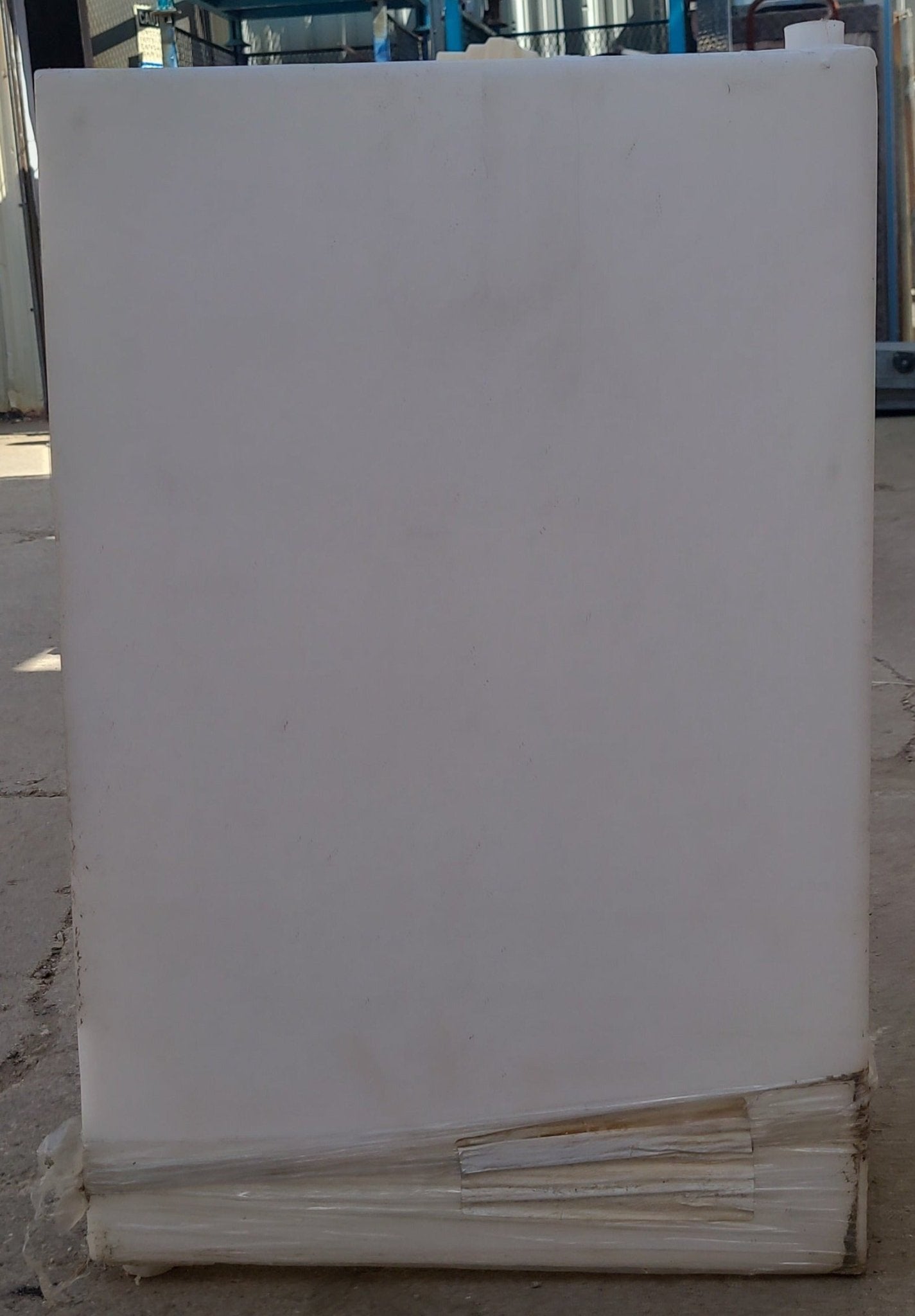 Used Fresh Water Tank 8 1/4” x 16 1/4