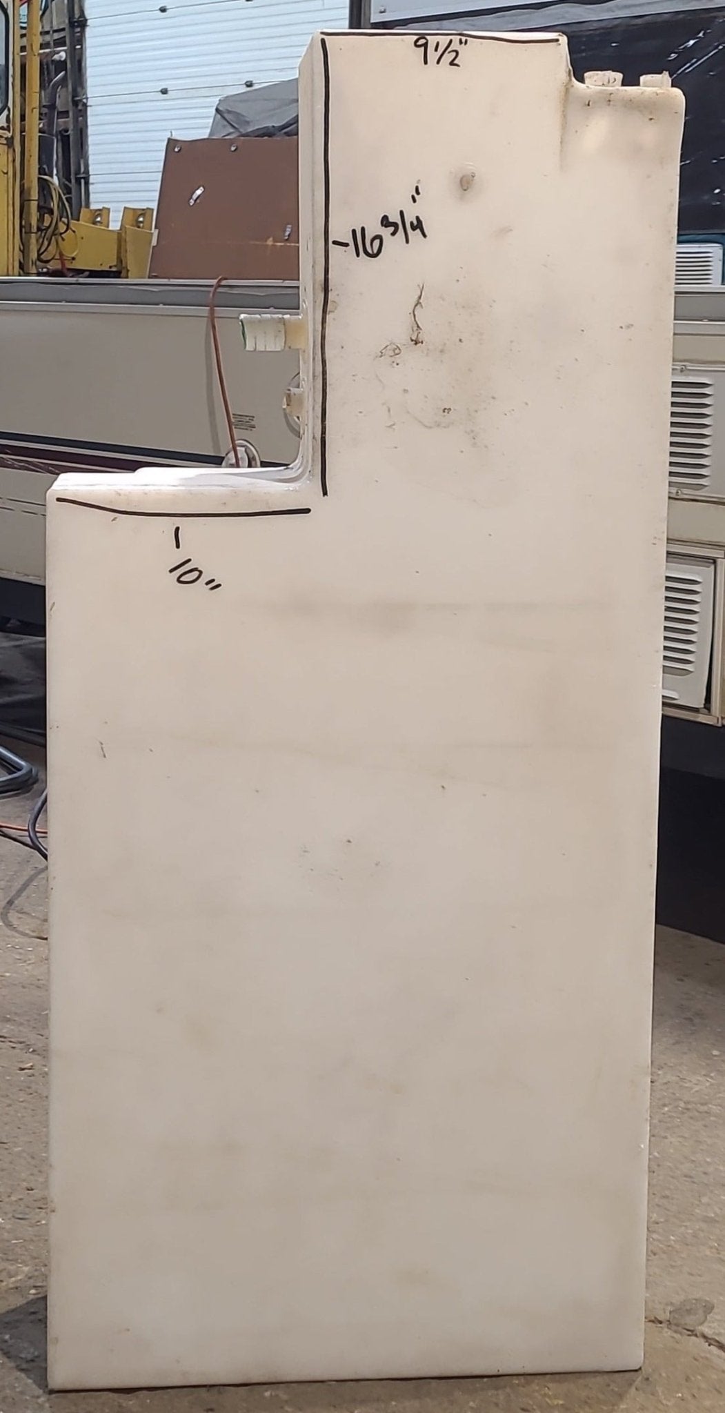 Used Fresh Water Tank 9 1/2