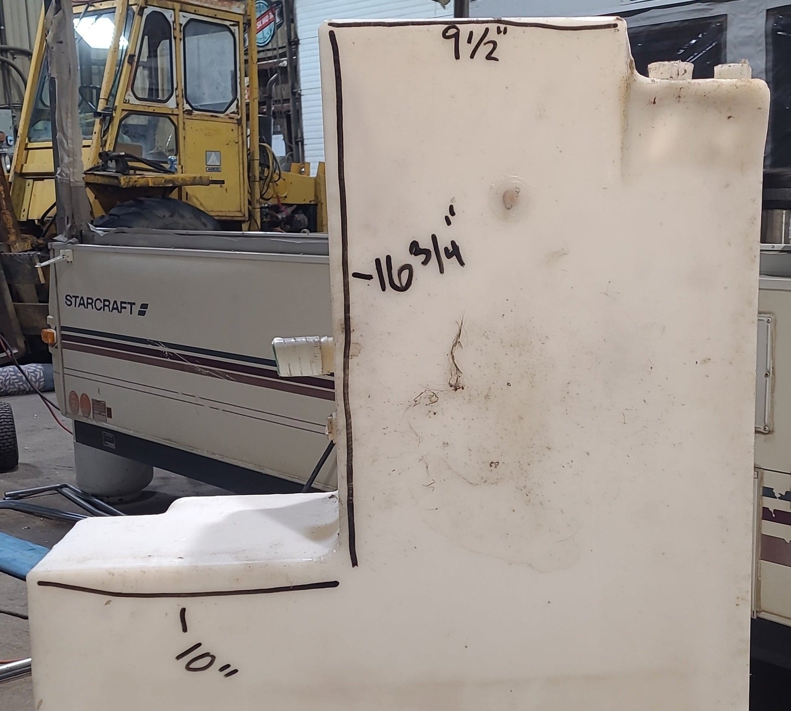 Used Fresh Water Tank 9 1/2