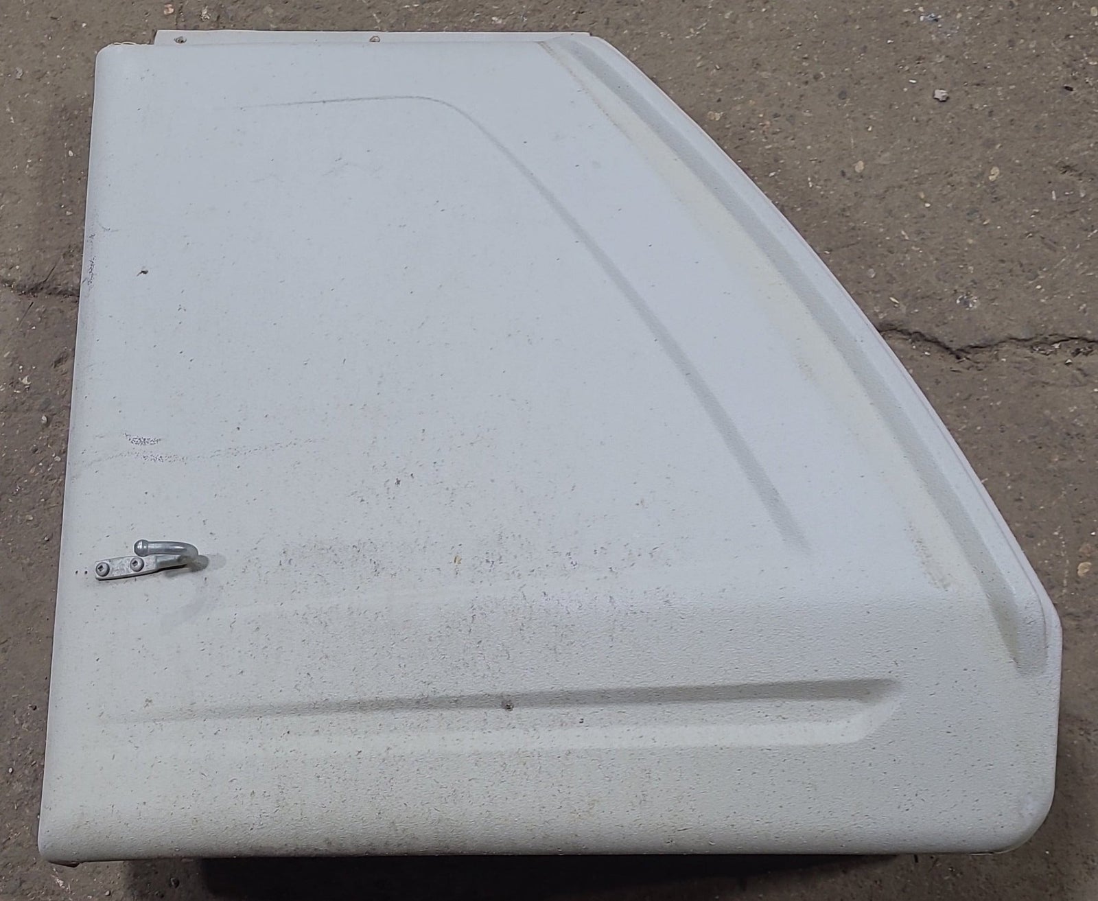 Used Front Cap for Fleetwood Terry 22LW- PASSENGER SIDE - Young Farts RV Parts
