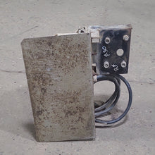 Load image into Gallery viewer, Used HWH Hydraulic levelling Jack Leg RAP7164 - AP7001 - Young Farts RV Parts