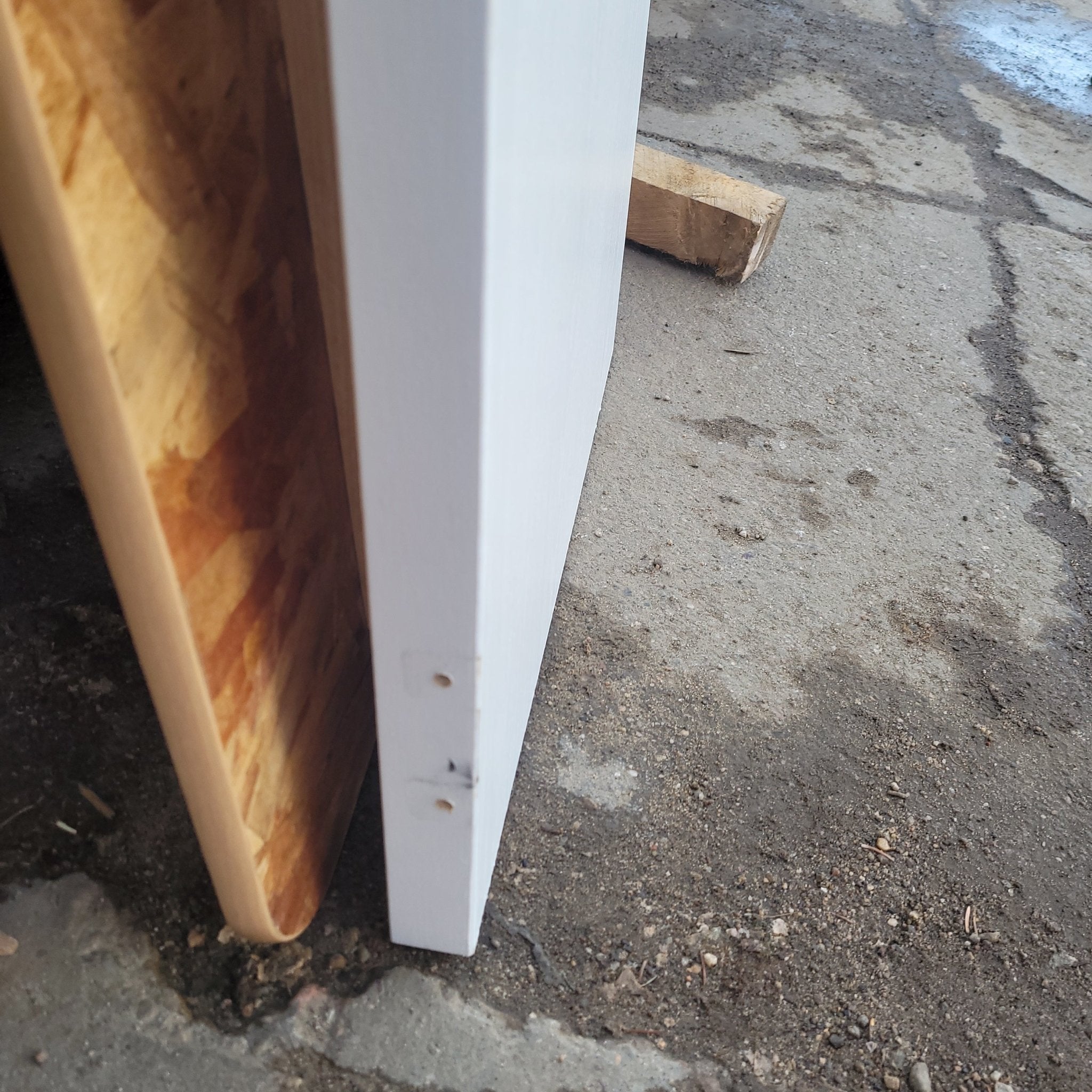 Used Interior Wooden Door 20" W X 72" H X 1 3/8" D - Young Farts RV Parts