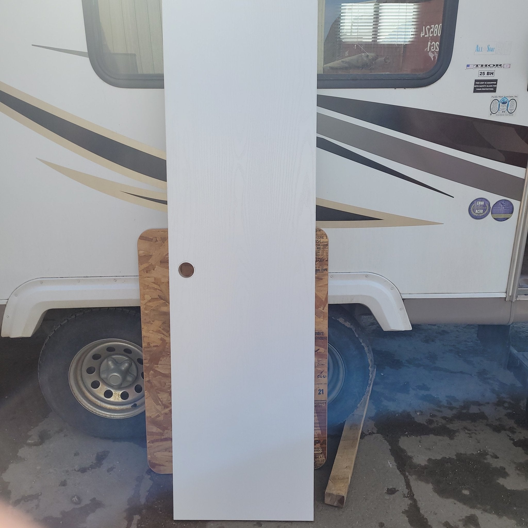 Used Interior Wooden Door 20" W X 72" H X 1 3/8" D - Young Farts RV Parts