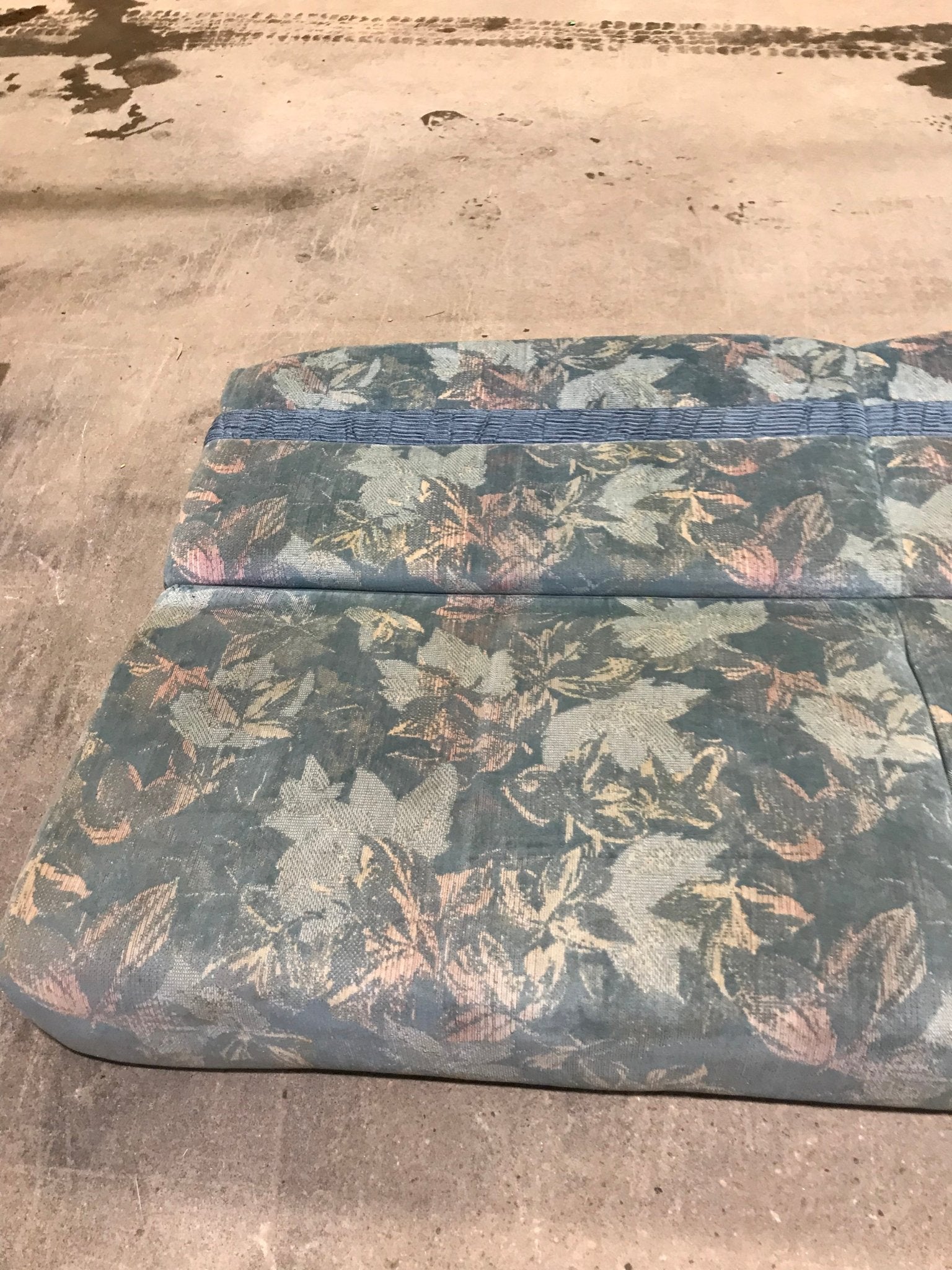 Used Jackknife RV Sofa 75” x 42” - Young Farts RV Parts