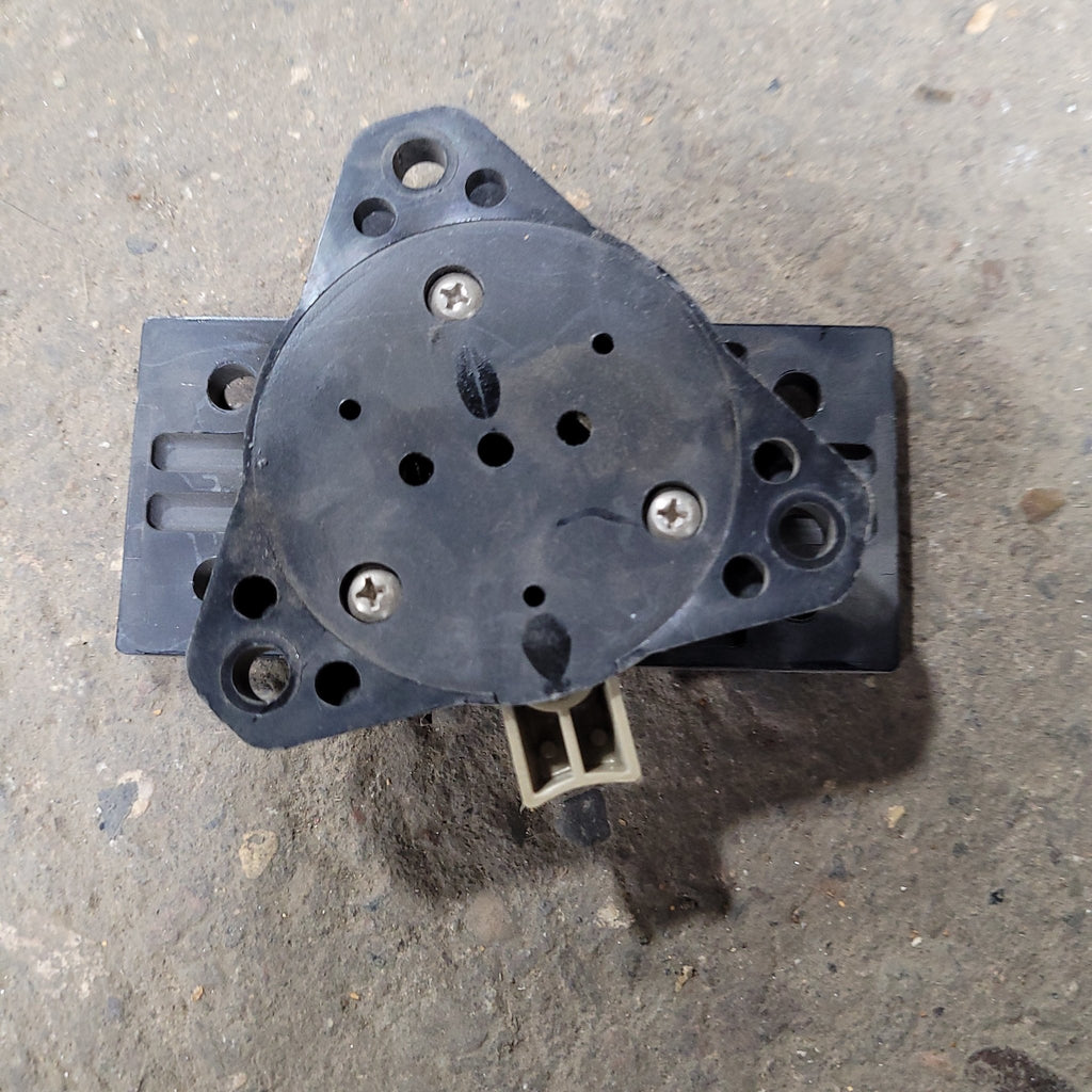 Used JR-500 Swivel Mount - Young Farts RV Parts