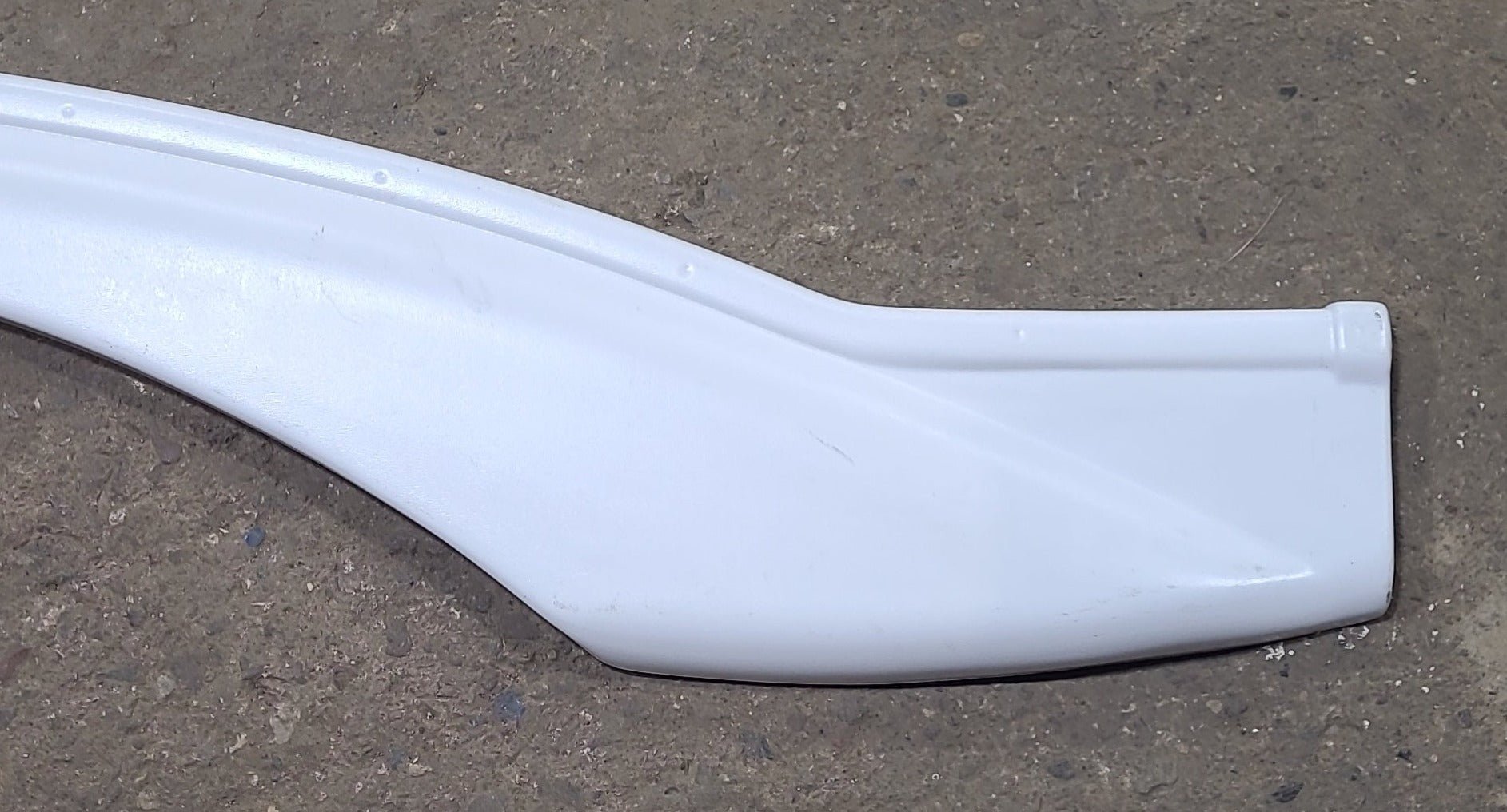 Used Keystone Fender Skirt (white) 77 1/4" X 6 1/4" - Young Farts RV Parts