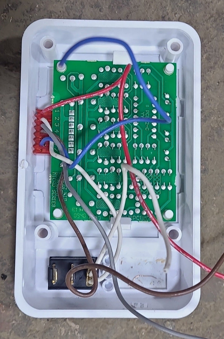 Used KIB Micro Monitor SUBPCBM2 | PCBM2-C | YYZ | White - Young Farts RV Parts