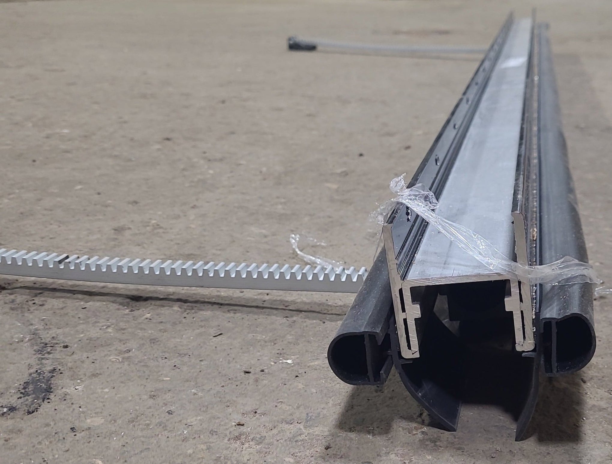 Lippert SlimRack Slide Out Assembly LH Young Farts RV Parts