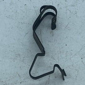 Used Magic Chef 7112P00460 Stove Grate Clip - Young Farts RV Parts