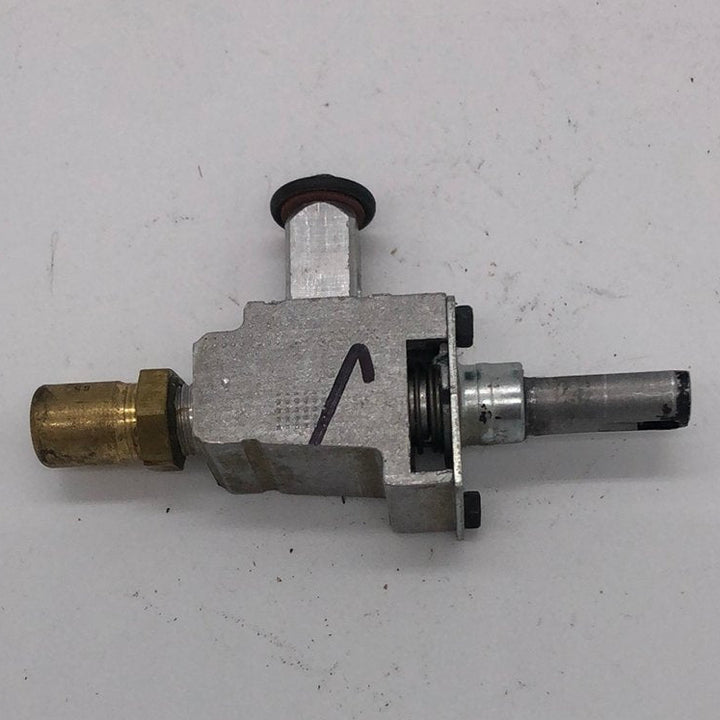 Used Magic Chef Front Burner Valve 74004363 - Young Farts RV Parts