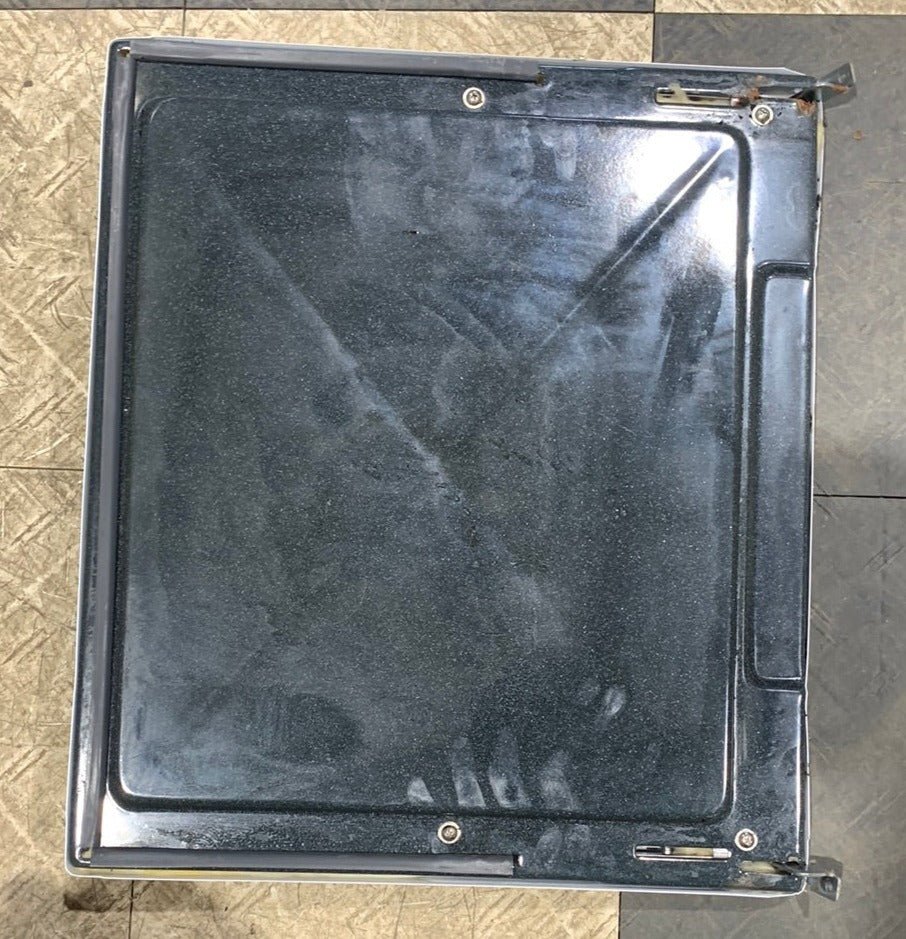Used Magic Chef Oven Door 74001089 (WHITE FACEPLATE) 19 5/8” x 17 1/8” x 1 1/4