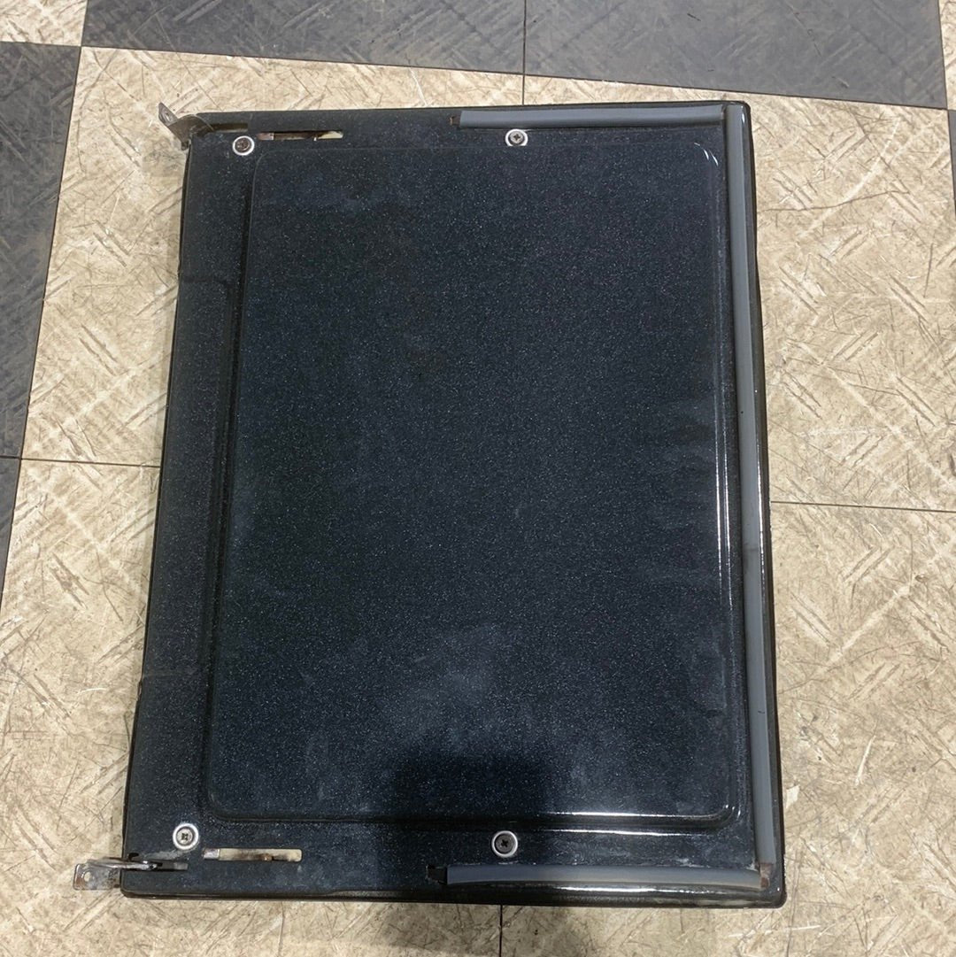 Used Magic Chef Oven Door (BLACK FACEPLATE) 19 1/4