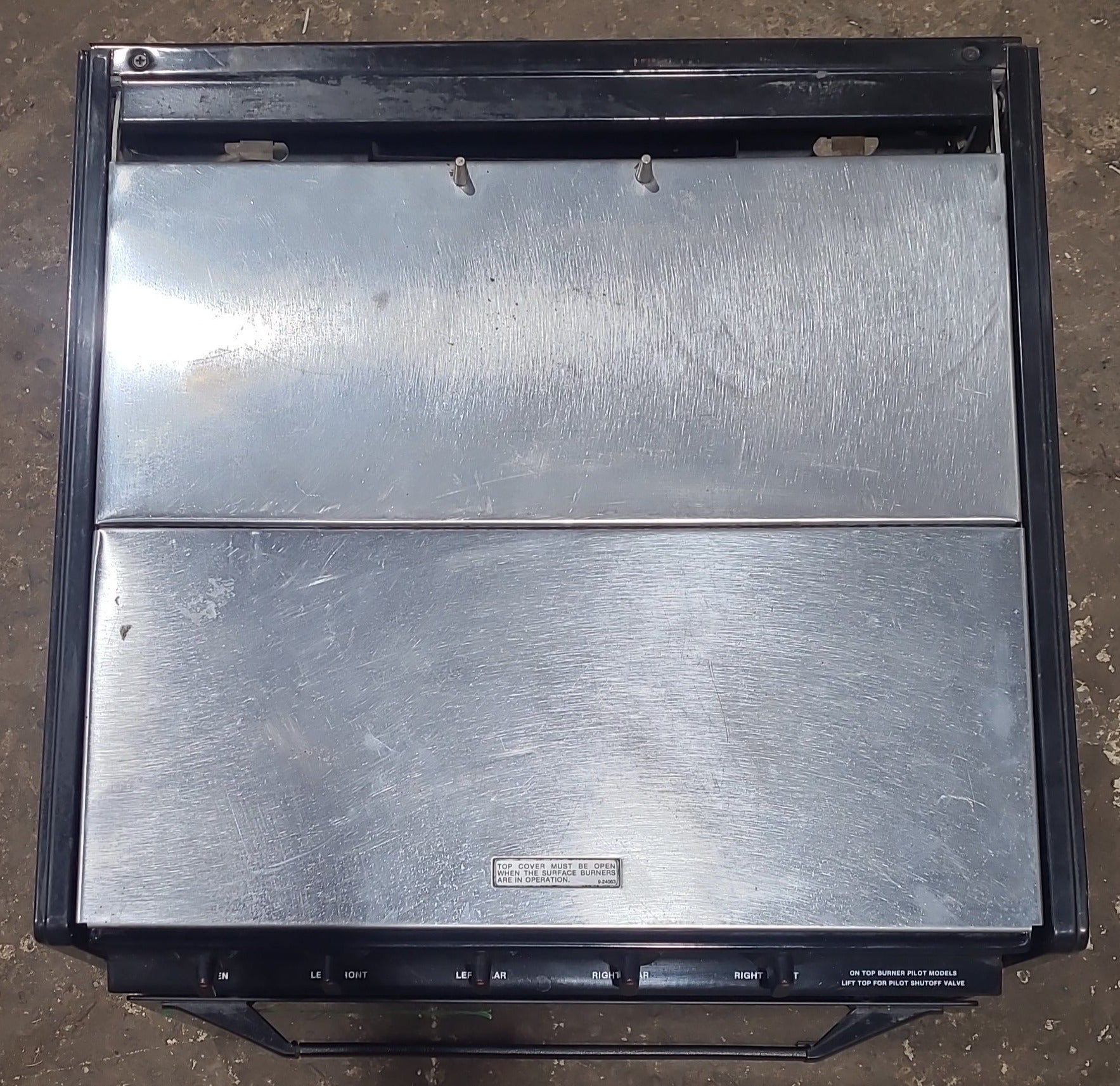 Used Magic Chef Range 4-Burner 22" H - B322PK-4TZ - Young Farts RV Parts