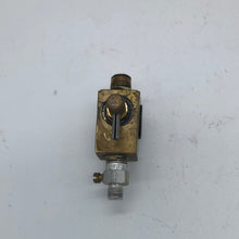 Load image into Gallery viewer, Used Magic Chef Shut Off Valve 7506P09660 - Young Farts RV Parts