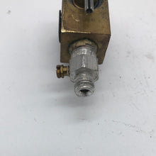 Load image into Gallery viewer, Used Magic Chef Shut Off Valve 7506P09660 - Young Farts RV Parts