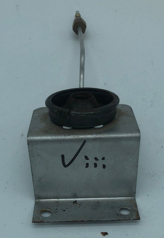 Used Magic Chef Stove Top Pilot Assy 7505P179-60 - Young Farts RV Parts