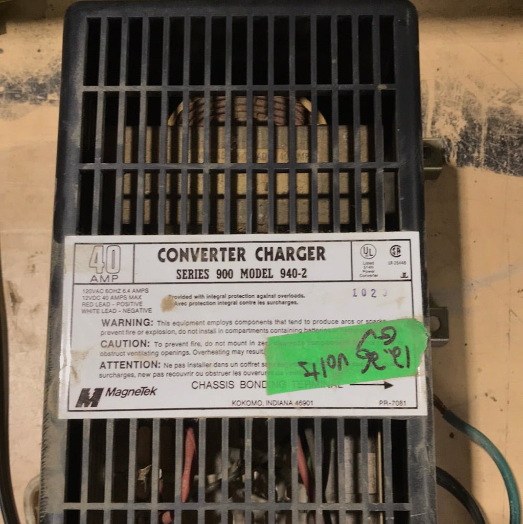 Used MAGNETEK 40 AMP Converter Charger - Young Farts RV Parts