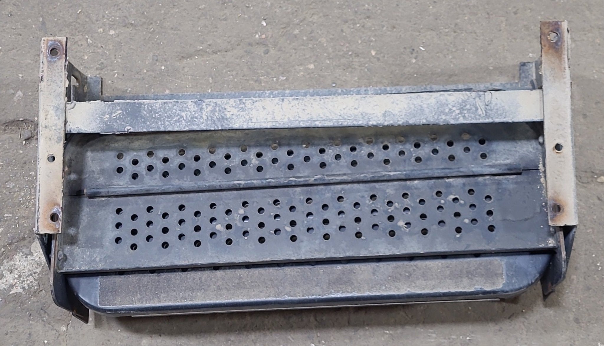 Used Manual Double Fold Step - Young Farts RV Parts