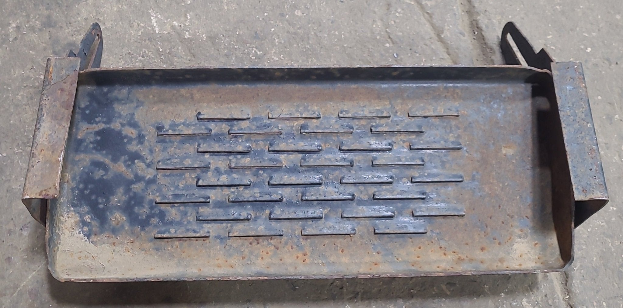 Used Manual Single Fold Step - Young Farts RV Parts