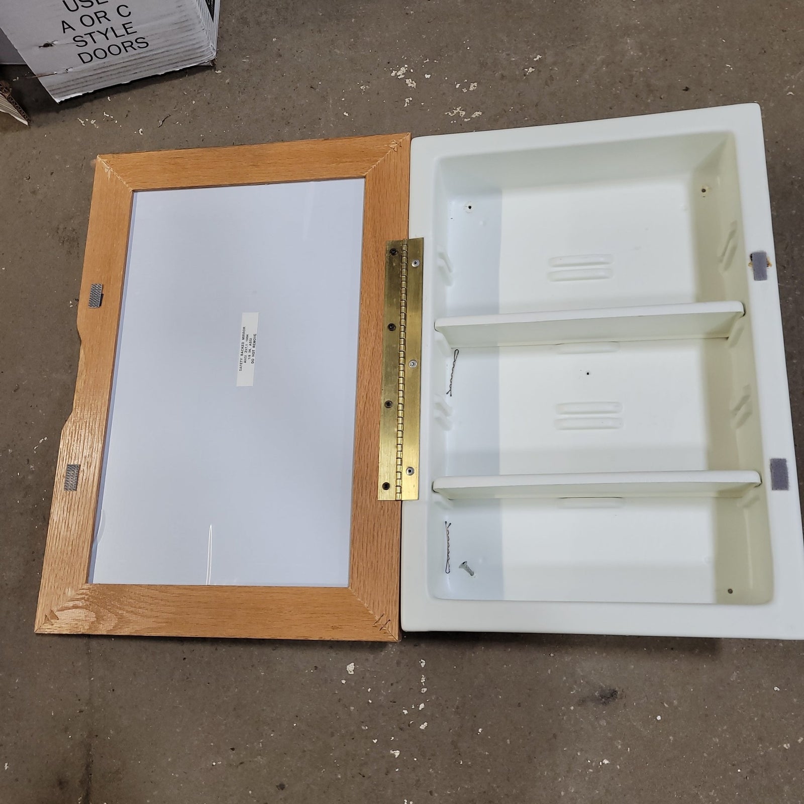 Used Mirrored Medicine Cabinet - Young Farts RV Parts