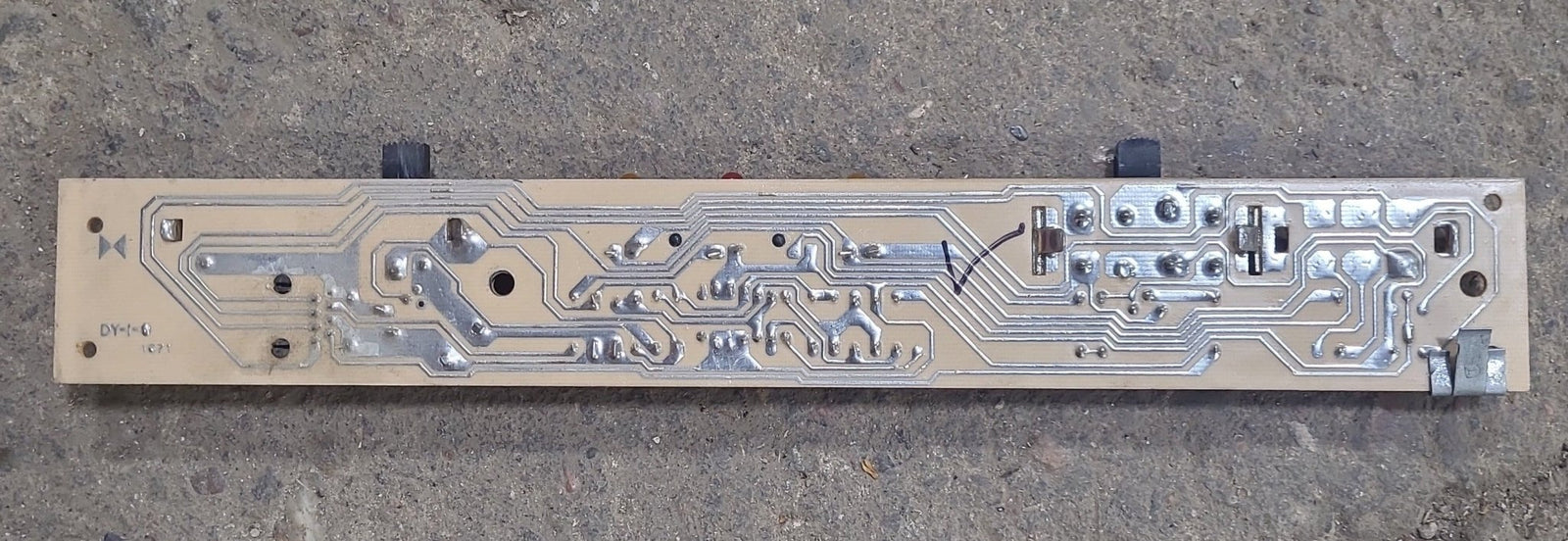 Used Norcold 2-way refrigerator control board 61647322 - Young Farts RV Parts