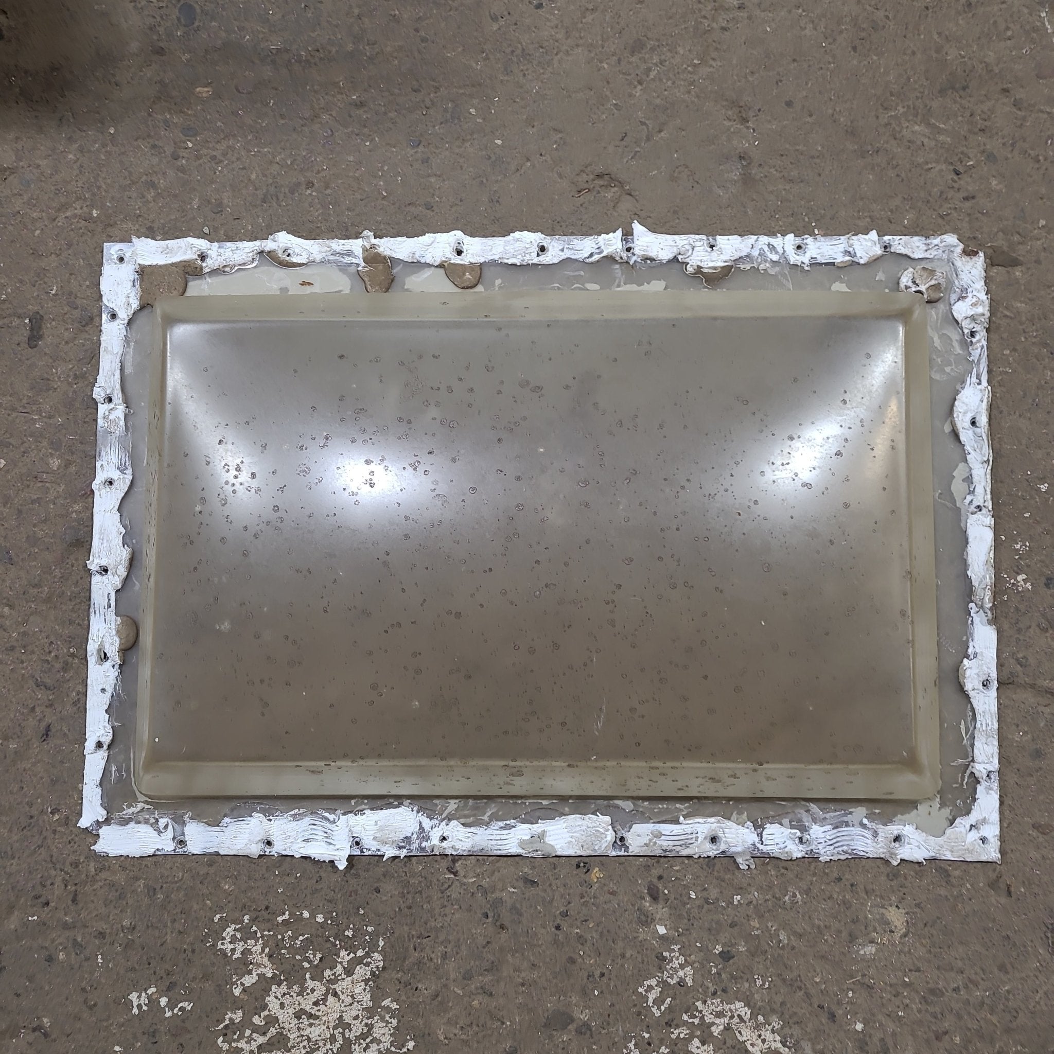 Used Outer Skylight 25 5/8" X 17 5/8" - Young Farts RV Parts