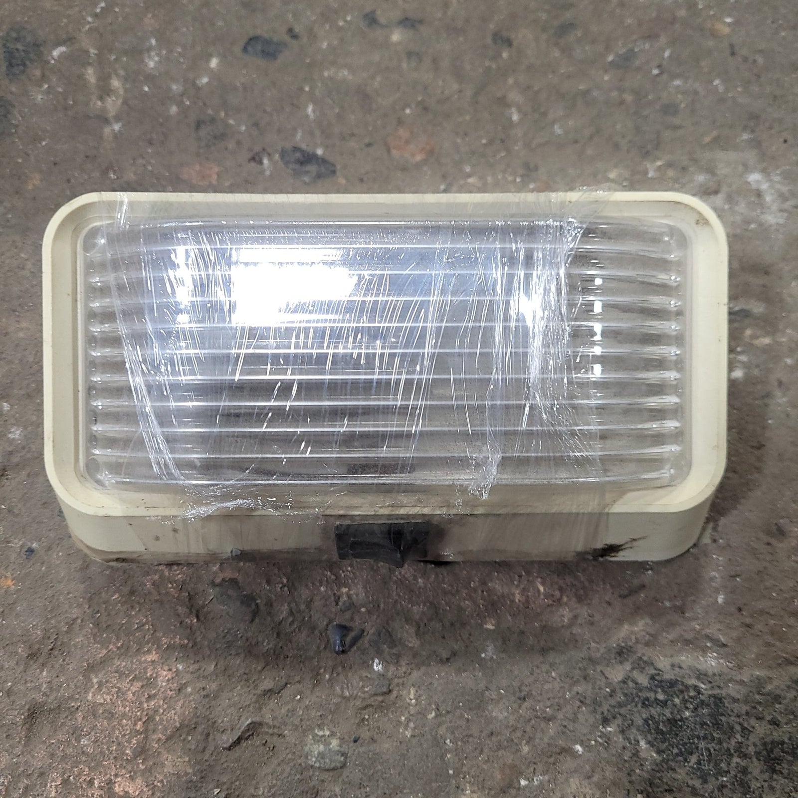 Used Porch Light Clear 6