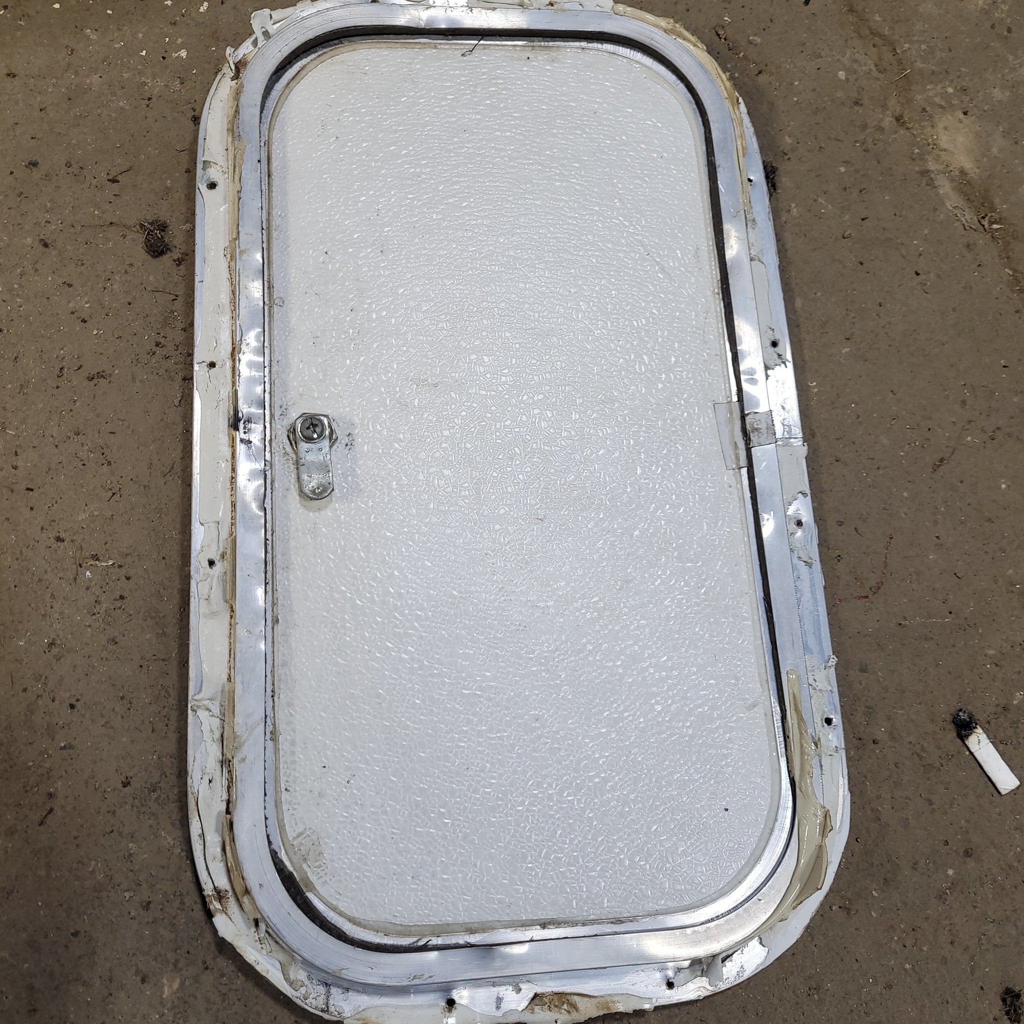 Used Radius Cargo / compartment Door 19 3/4" X 10 3/4" X 1/2"D - Young Farts RV Parts