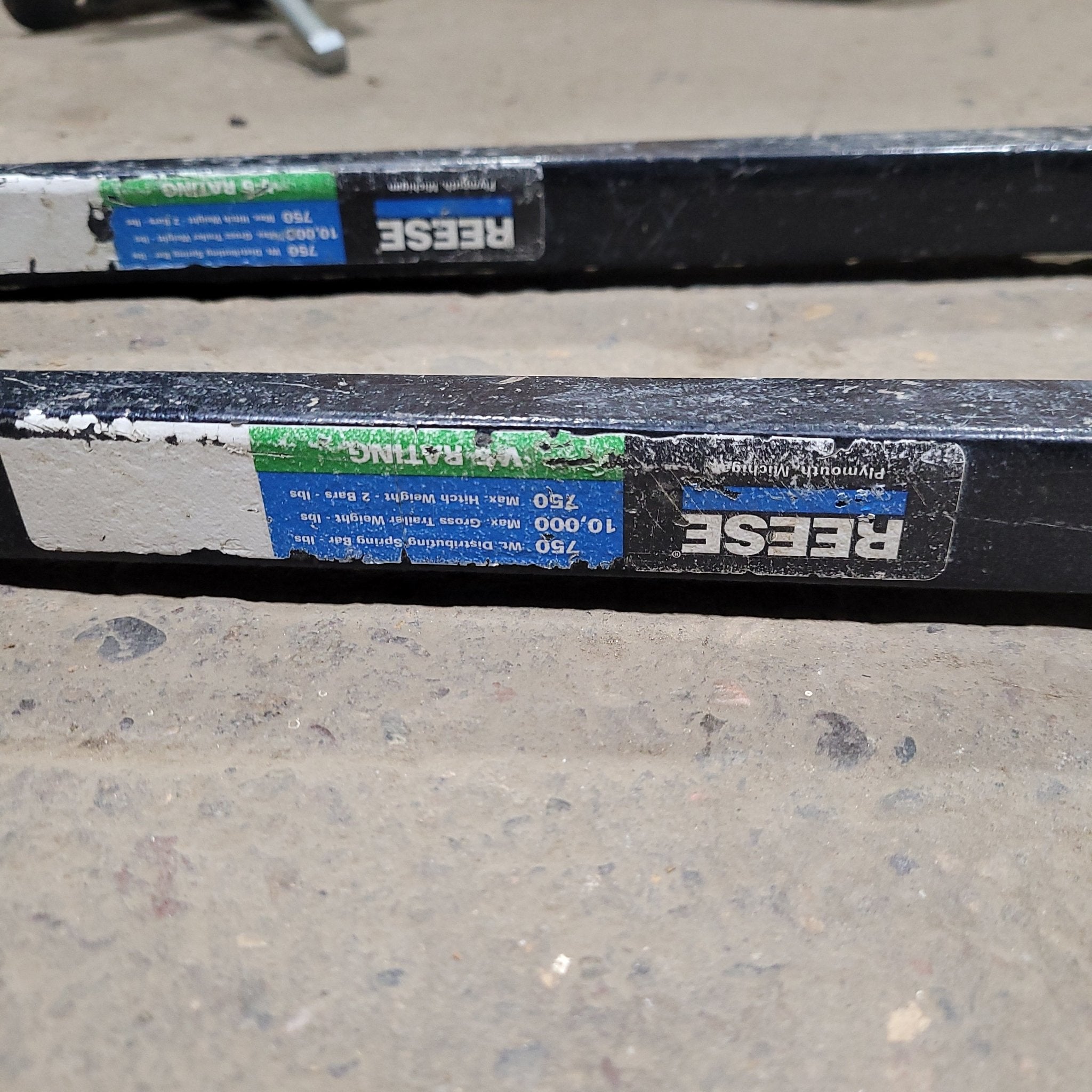 Buy Used Reese Round Bar Weight Distribution Hitch System Online