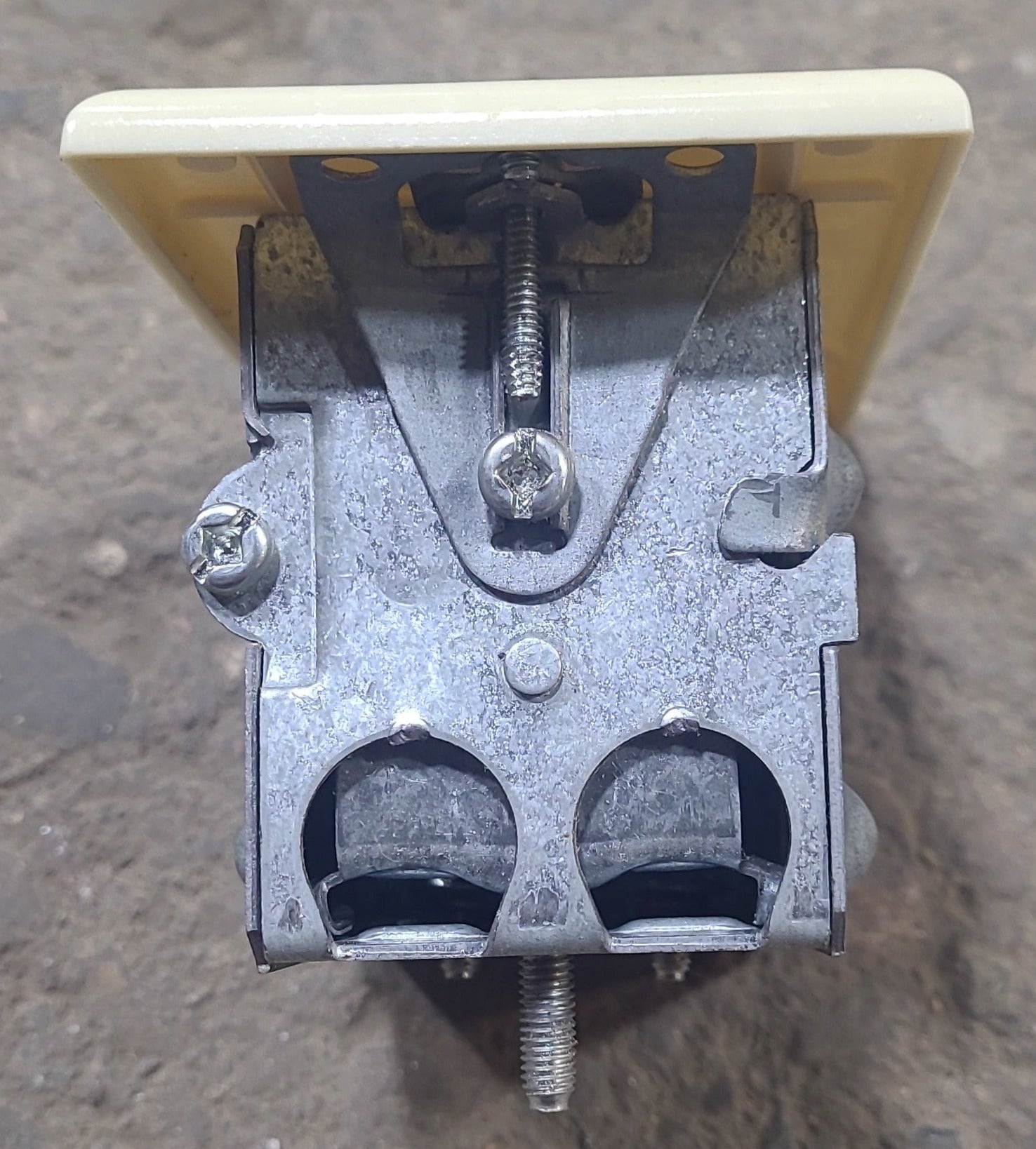 Used RV 110 Volt GFI Wall Receptacle / Outlet - Young Farts RV Parts