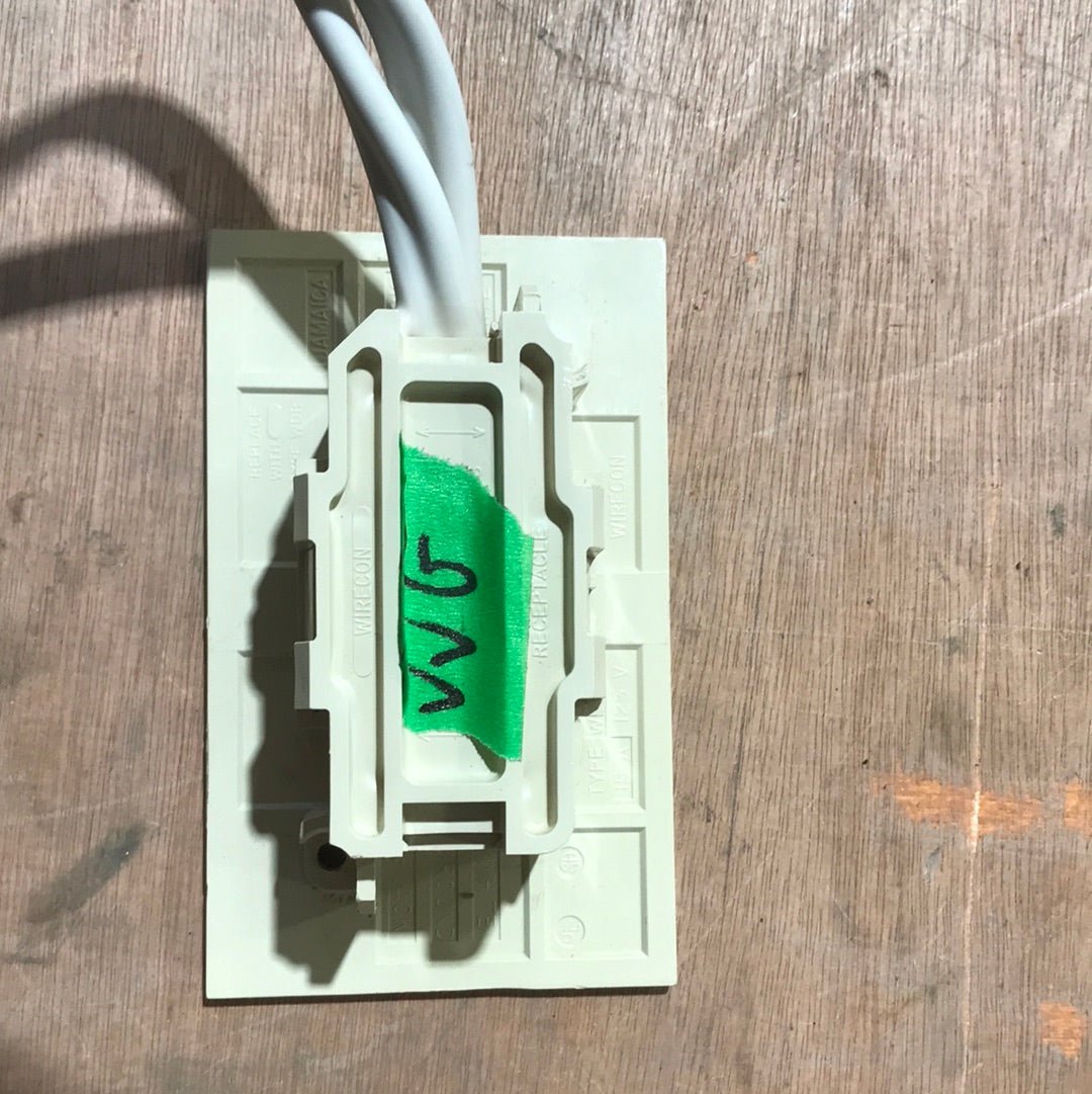 Used RV 125 Volt Wall Receptacle / Outlet TYPE WDR - Young Farts RV Parts