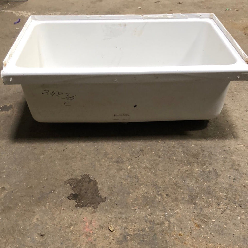 Used RV Bath Tub 36” x 24” - Young Farts RV Parts