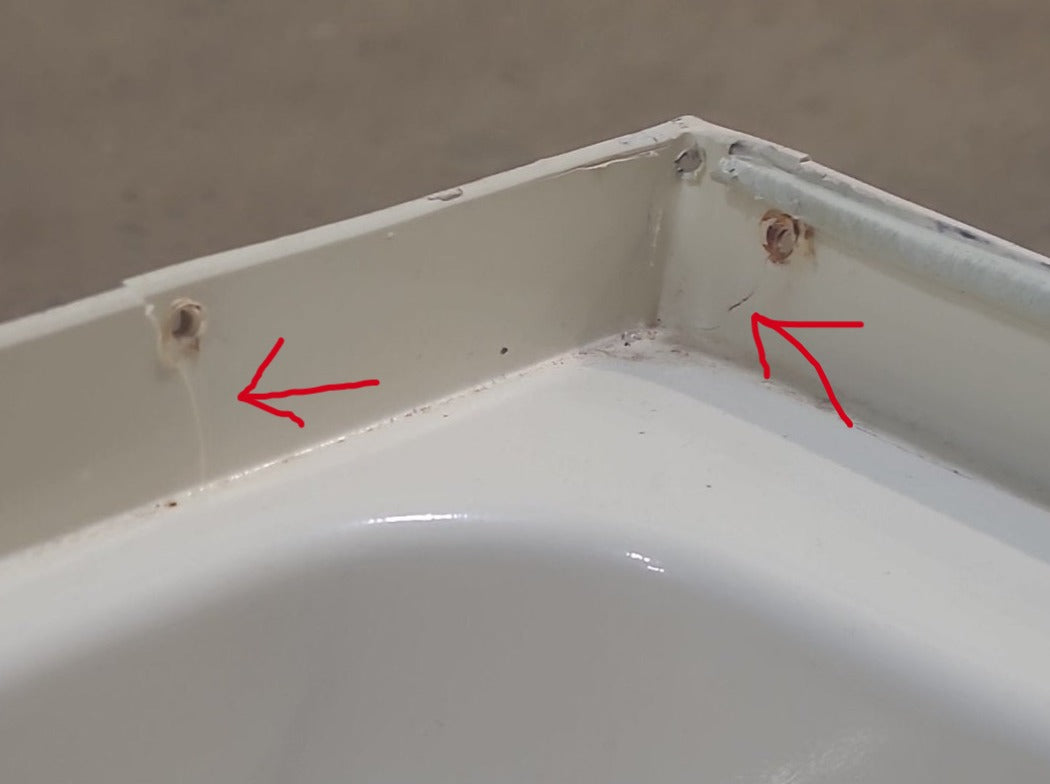 Used RV Bath Tub 40” x 24” RHD Step Tub - Young Farts RV Parts