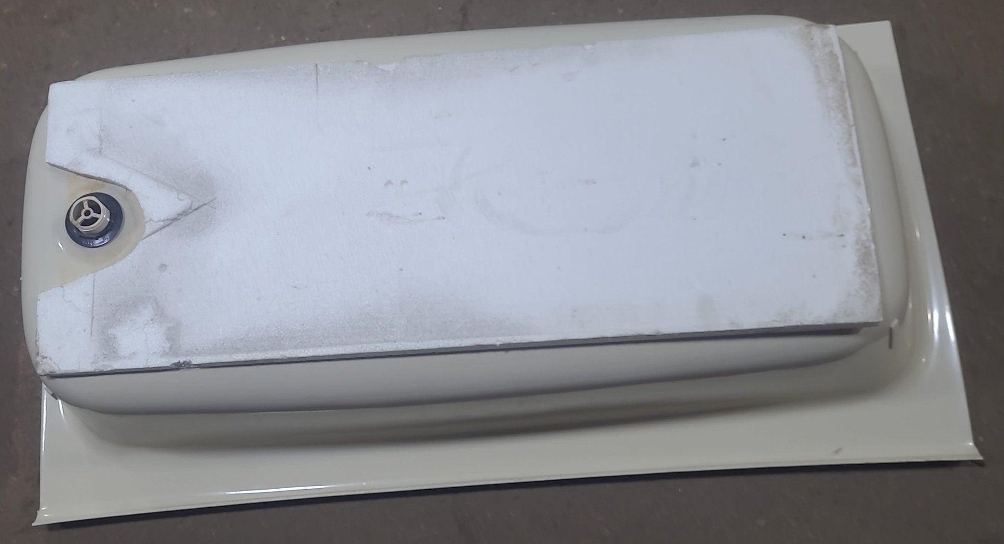 Used RV Bath Tub 54 1/8” x 27 1/4” Right Hand Drain - Young Farts RV Parts