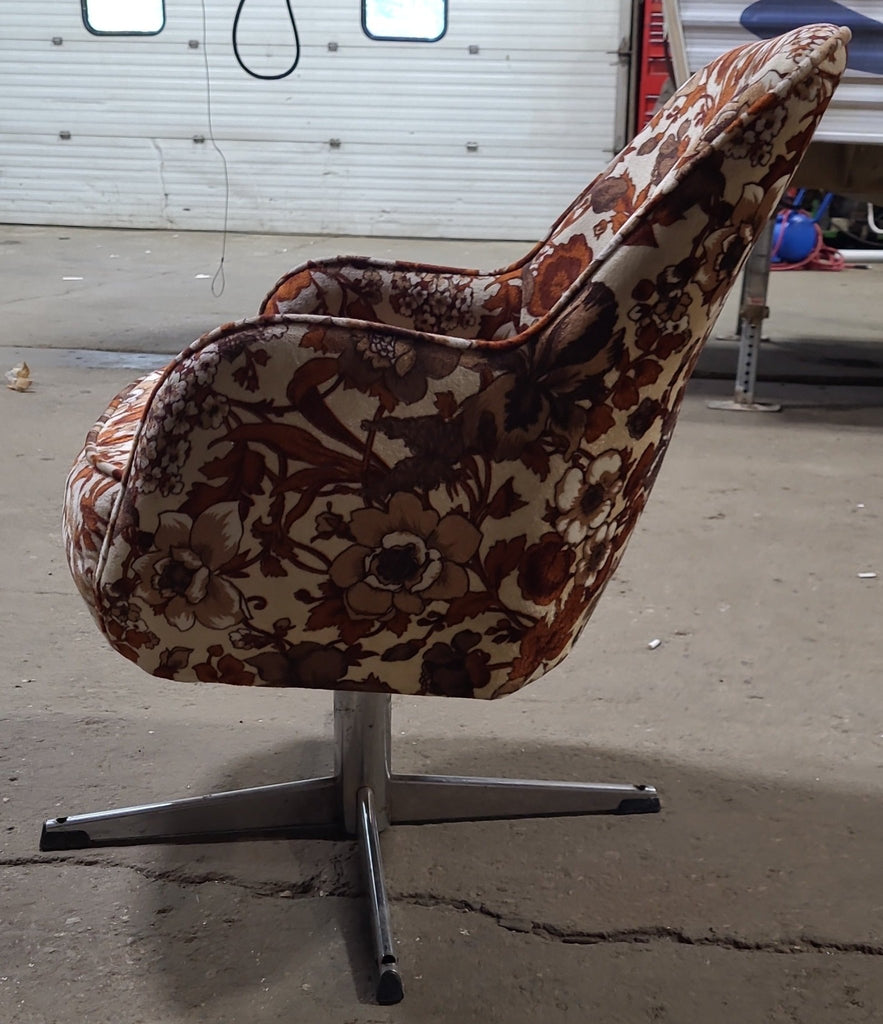 Used RV Chair | Retro - Young Farts RV Parts