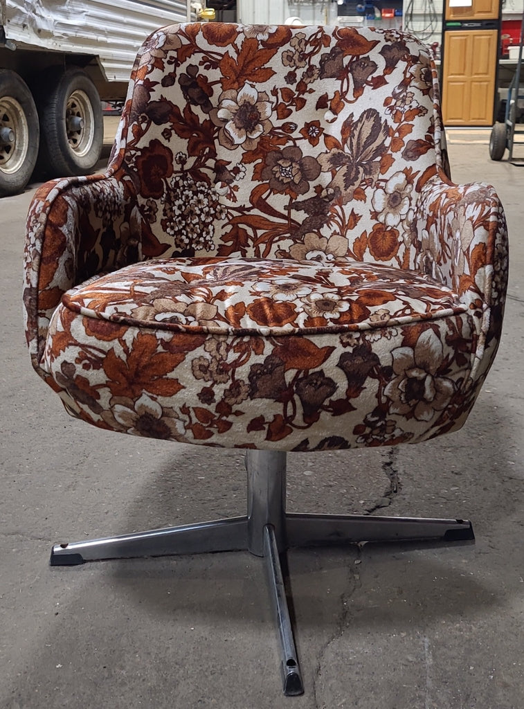 Used RV Chair | Retro - Young Farts RV Parts