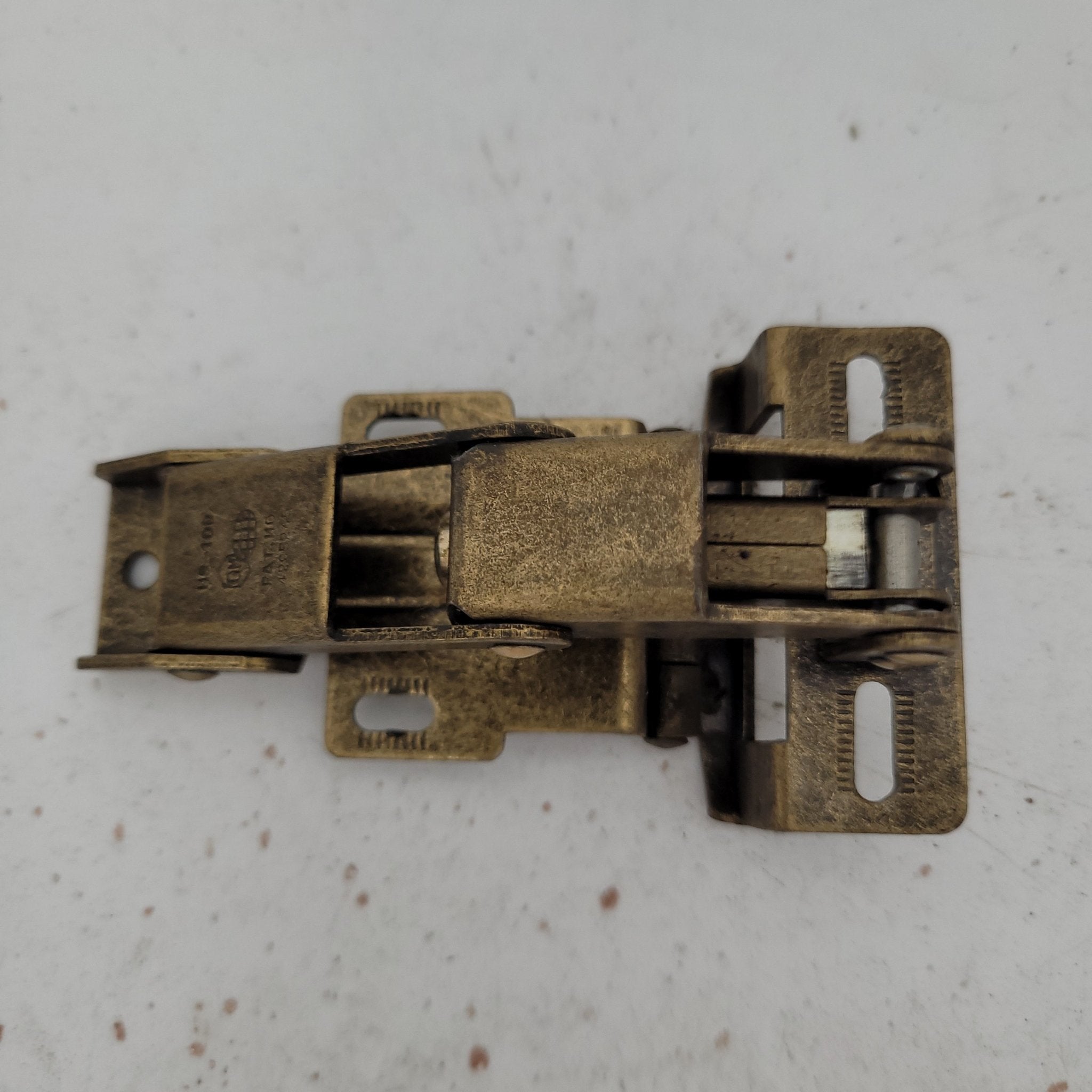 Used RV Hinge - Young Farts RV Parts