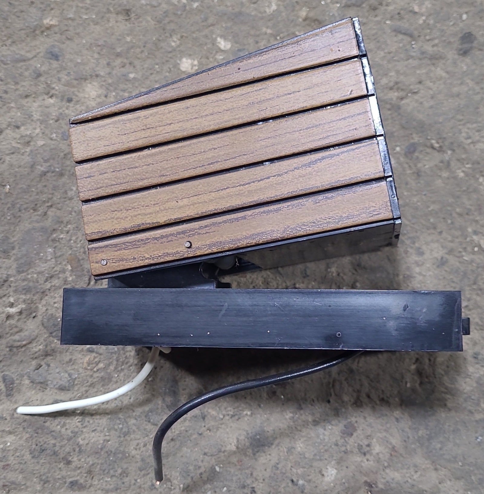 USED RV Interior Bullet/ Reading Light Fixture *SINGLE* RV Luminaire PD767 - Young Farts RV Parts