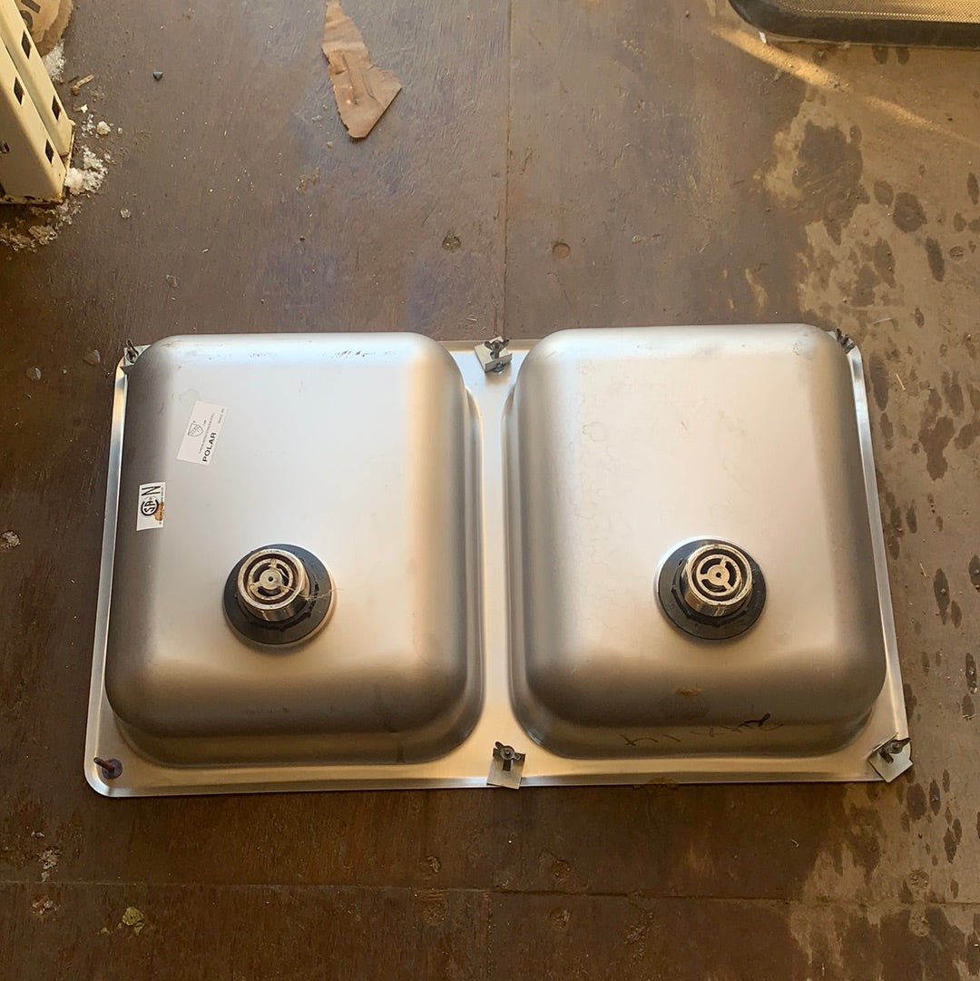 Used RV Kitchen Sink 25” w x 15 1/2” L - Young Farts RV Parts