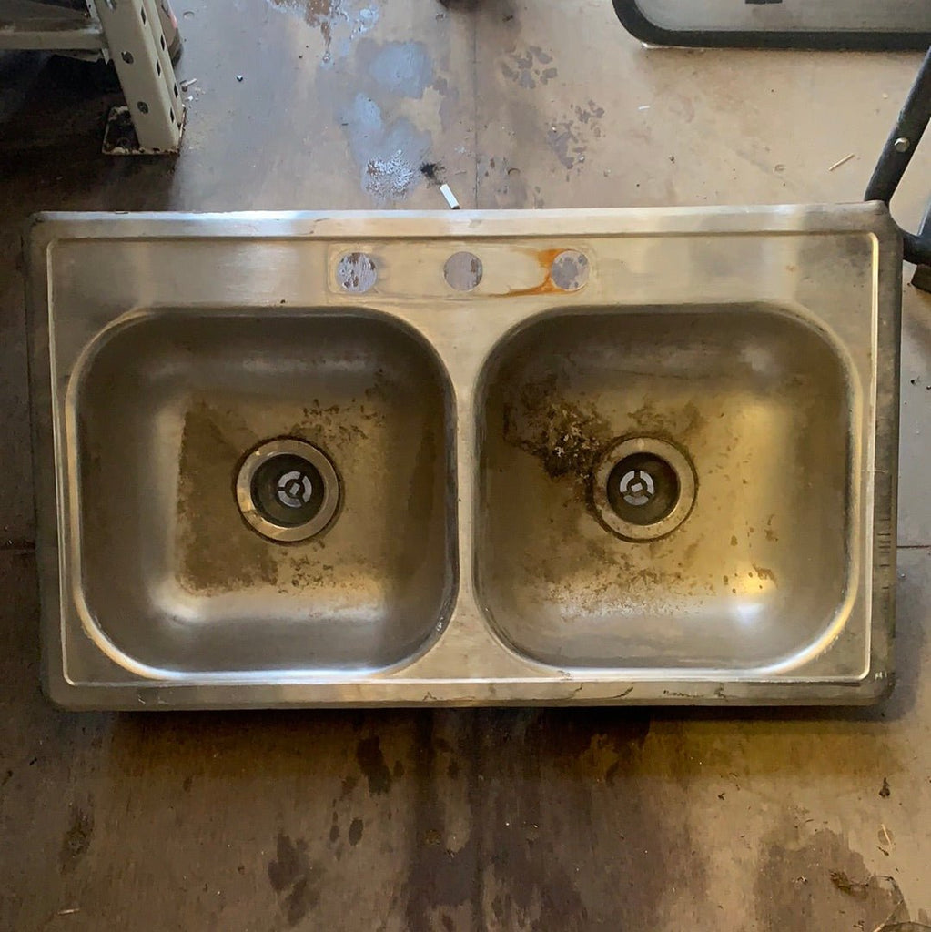 Used RV Kitchen Sink 33” W X 19” L - Young Farts RV Parts