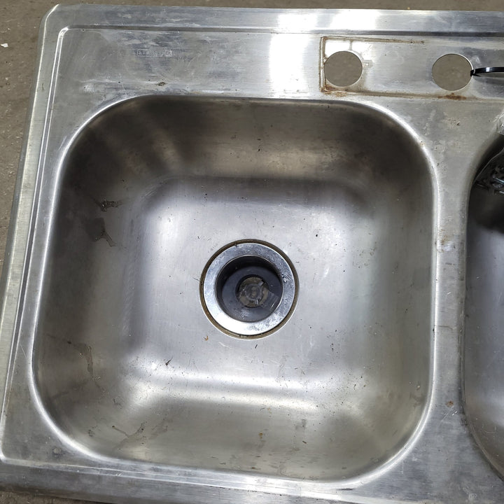 Used RV Kitchen Sink 33” W X 19” L - Young Farts RV Parts