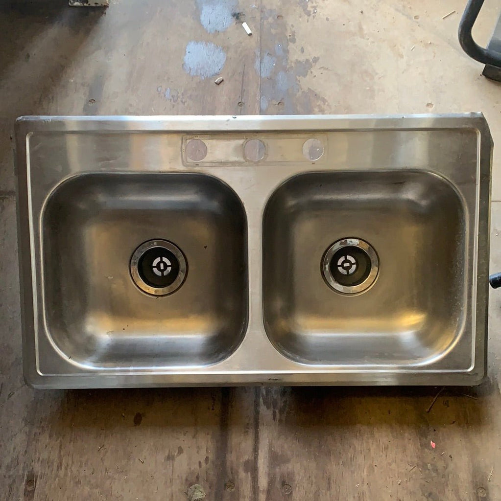 Used RV Kitchen Sink 33” W X 19” L - Young Farts RV Parts