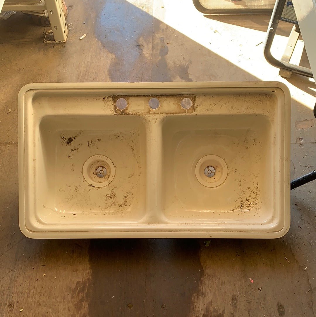 Used RV Kitchen Sink 33” W X 19” L - Young Farts RV Parts