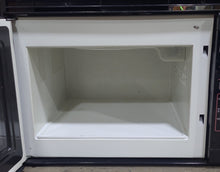 Load image into Gallery viewer, Used RV Microwave Magic Chef 20 3/8&quot; W X 12 1/4&quot; H X 13 1/2&quot; D - Young Farts RV Parts