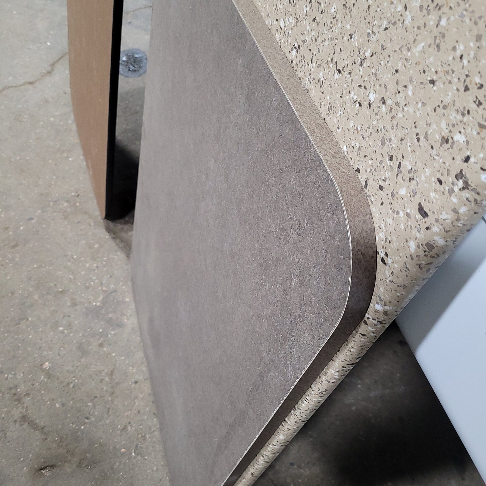 Used RV Pedestal Mount Table Top 24