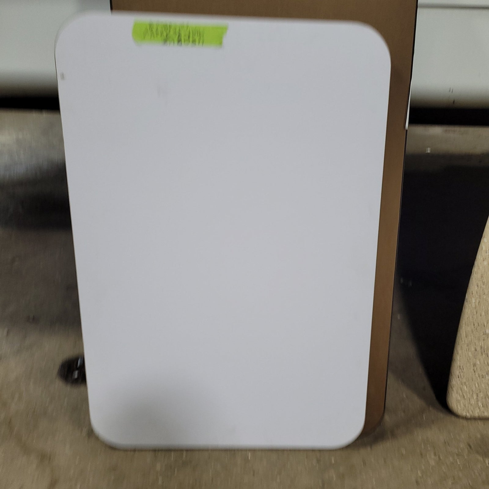 Used RV Pedestal Mount Table Top 24
