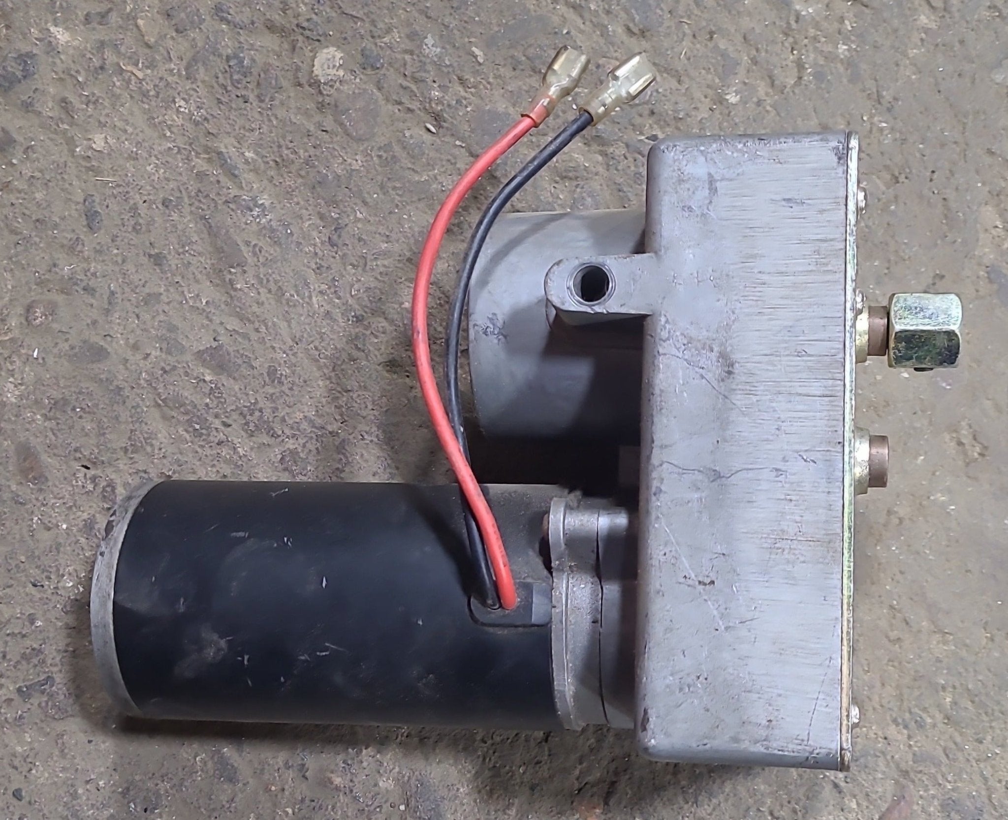 Used RV Slide Out Motor - Young Farts RV Parts